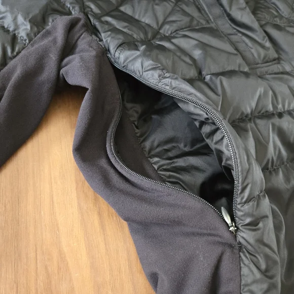 Womens Lululemon Size 6 Pullover - Picture 7 of 13